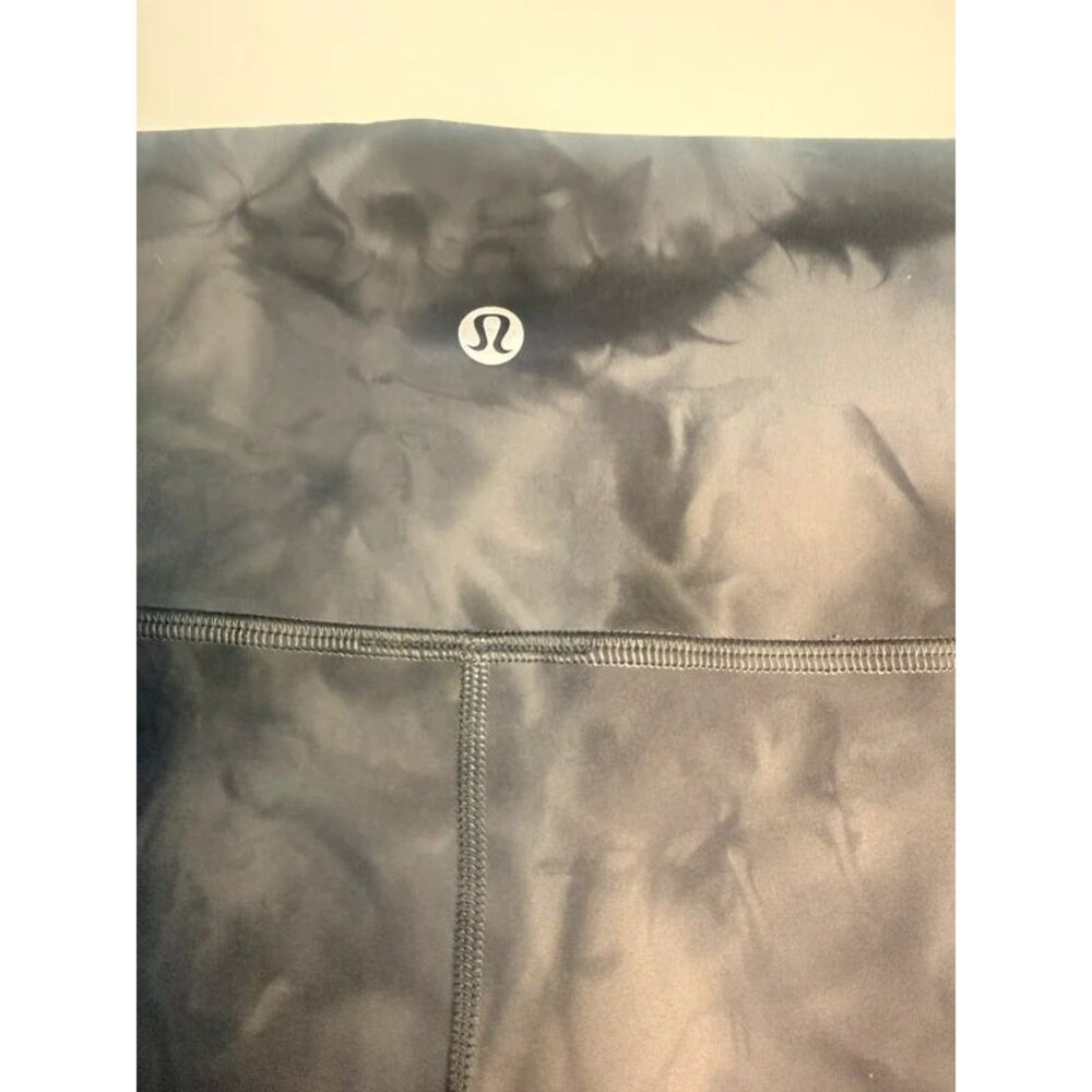 Leggings women lululemon  size 6